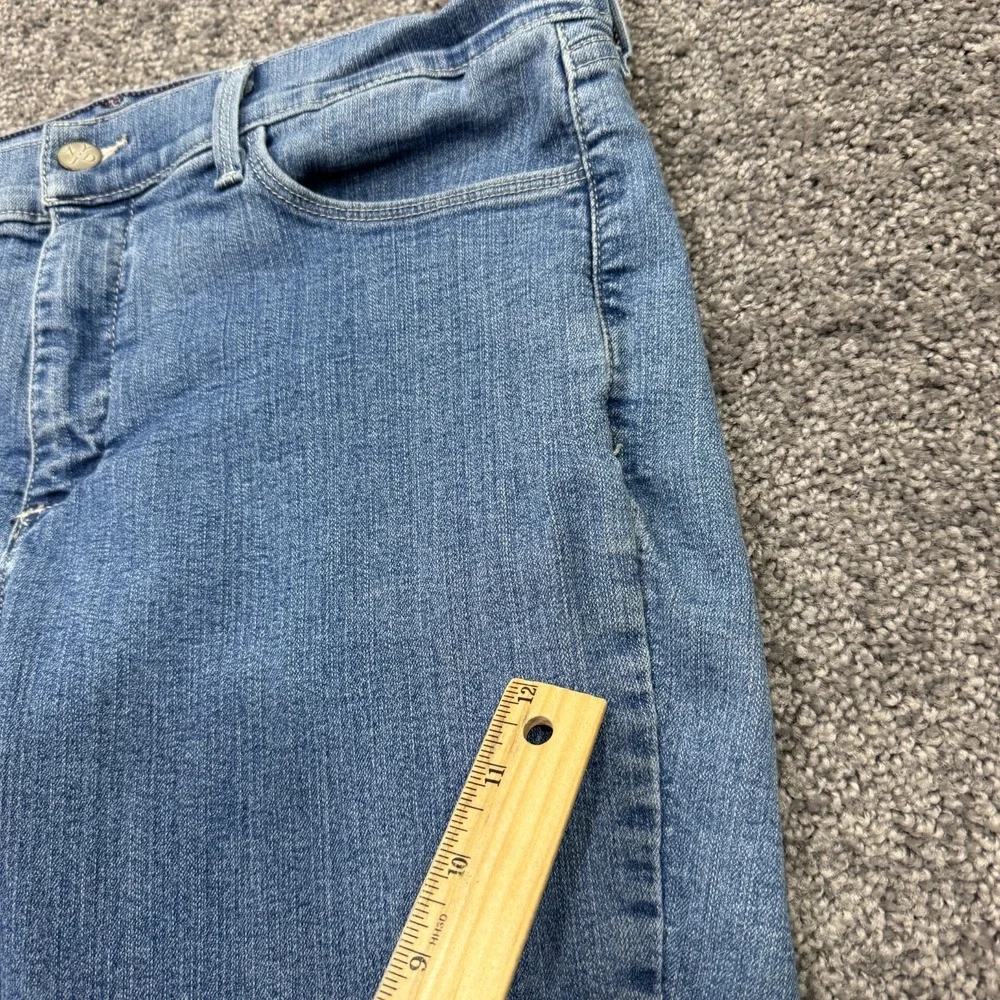 NYDJ Jeans Womens 12 Blue Cropped Stretch Medium Wash Denim Lift Tuck Technology - Picture 9 of 11